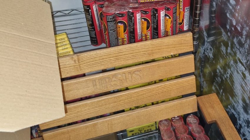 Peste 20 de mii de articole pirotehnice, confiscate de jandarmii constănțeni