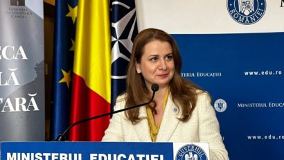 Ligia Deca: Toţi elevii de liceu vor parcurge disciplina ‘Istoria comunismului din România’