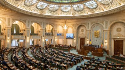 Senat: Ziua Reginei Maria – sărbătorită anual pe 29 octombrie (proiect adoptat)