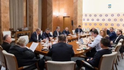 Discuții pentru formarea unui guvern proeuropean și susținerea unui candidat comun la prezidențiale
