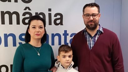 AUDIO | Povești din Dobrogea: Psihologul clinician Adina Raluca Mihon și părintele Liviu George Mihon, invitații emisiunii