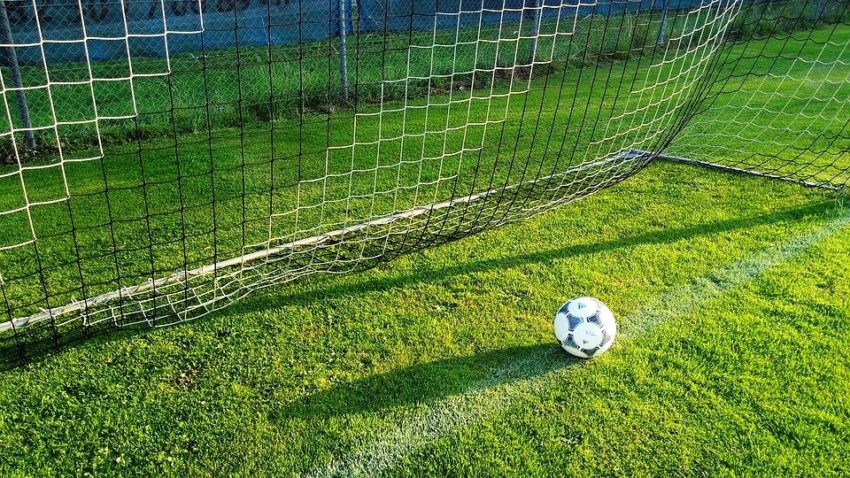 Etapa a 27-a din Superligă se încheie luni