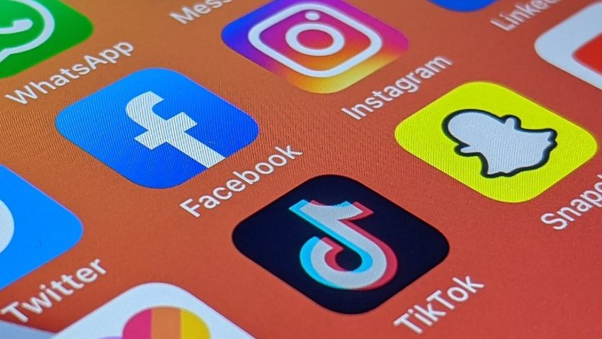 CE a cerut platformei TikTok înghețarea tuturor informațiilor privind alegerile din țările UE