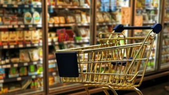 Adaosul comercial la alimentele de bază, plafonat până la 31 decembrie