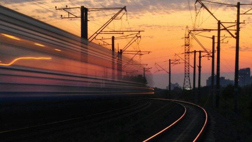 În perioada festivalului „Beach Please”, CFR suplimentează trenurile pe relația Constanța – Mangalia