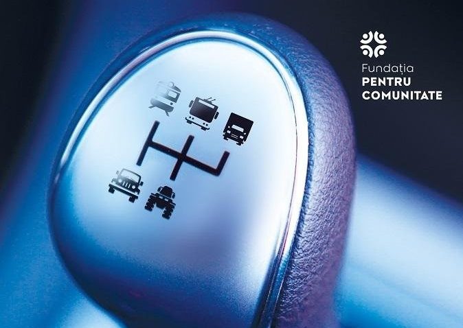 AUDIO | Tinerii din medii defavorizate se mai pot înscrie până luni în programul „Permis pentru viitor”