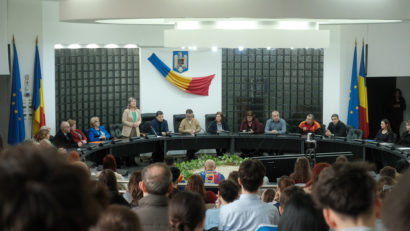 AUDIO | Cei mai buni elevi, studenți și sportivi din Tulcea, premiați de municipalitate