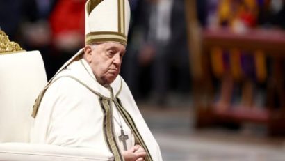 Papa a suferit luni o nouă criză respiratorie