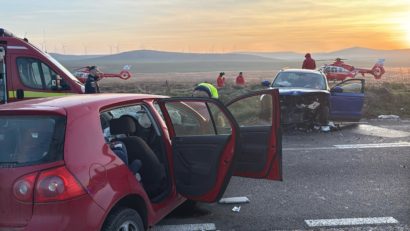 UPDATE: Trei victime în urma unui accident rutier produs în județul TULCEA. Intervin și elicoptere SMURD din Galați și Brăila