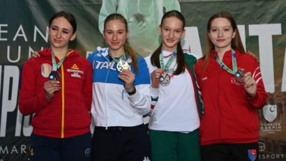 Amalia Covaliu a cucerit medalia de argint la sabie în competiția din Antalya