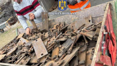 Județul CONSTANȚA: Bărbat prins în timp ce demonta și fura plăcuțe metalice de fixare a șinei de cale ferată