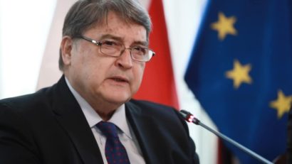 Moţiune simplă împotriva ministrului de Externe, Emil Hurezeanu