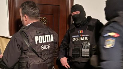 Percheziții domiciliare într-un dosar de fals informatic și complicitate la înșelăciune, sub supravegherea procurorului de caz din cadrul Parchetului de pe lângă Judecătoria Constanța