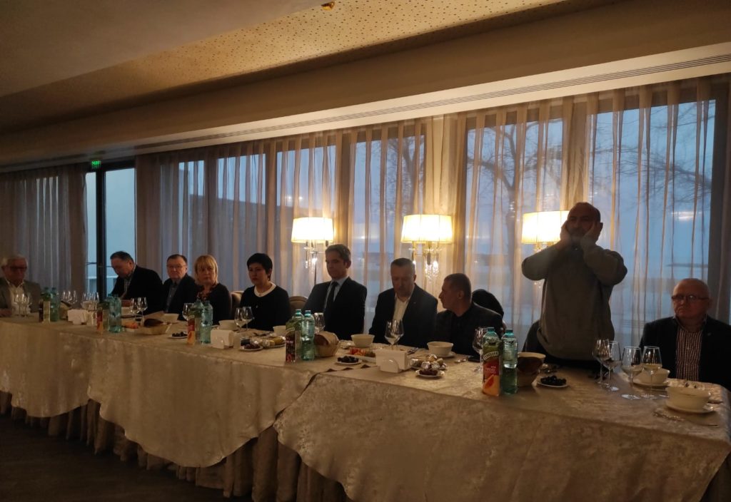 masa Iftar musulmani - foto - Cici