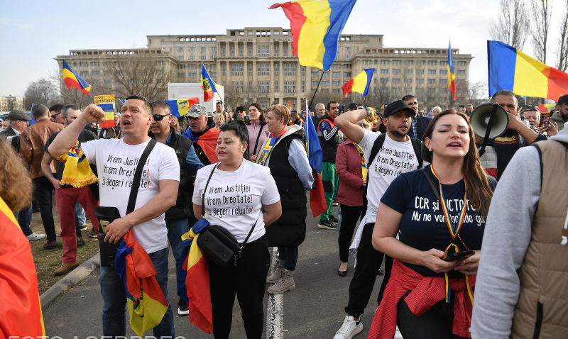 CCR analizează contestaţia lui Călin Georgescu împotriva deciziei BEC de respingere a candidaturii