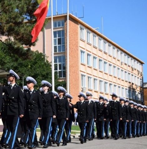Elevii Colegiului Militar „Al. I. Cuza” din Constanța, unde a fost descoperit un focar de tuberculoză, revin eșalonat la cursuri