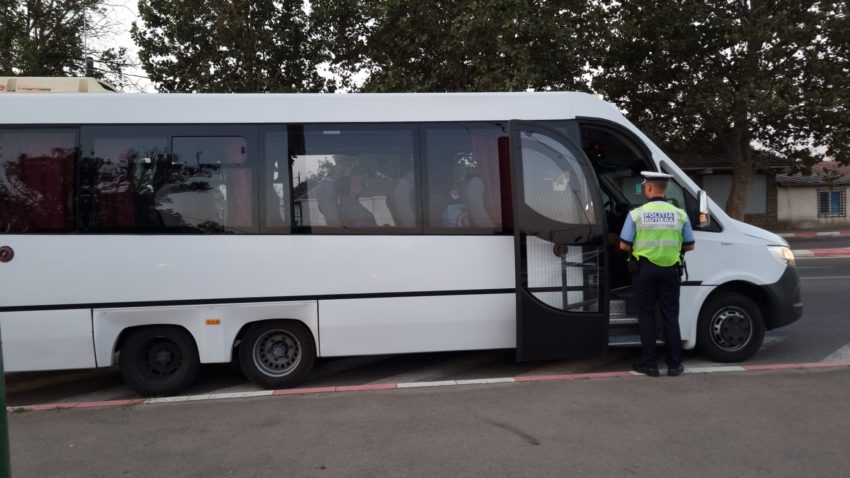 TULCEA: Amenzi de 120.000 lei, aplicate la controalele privind transportul rutier de marfă şi persoane