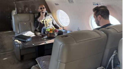 Frații Tate revin în România cu un avion privat
