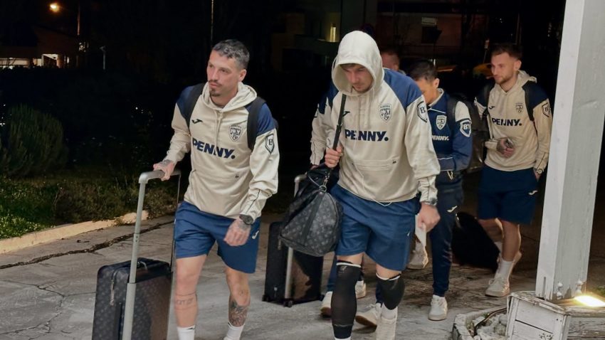Fotbaliștii naționalei României au ajuns în San Marino