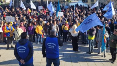 Un nou protest al sindicaliștilor de la Șantierul Naval Damen Mangalia