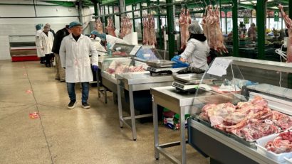 CONSTANȚA: Carne de miel de la producătorii locali, în Piețele Griviței și Tomis III 