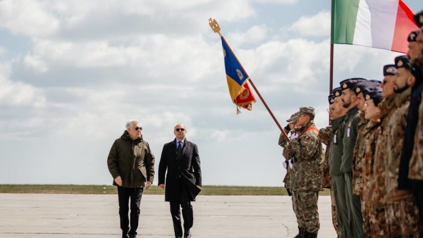 Ceremonie de de certificare a detașamentului Forțelor Aeriene Italiene, care va executa în următoarele patru luni misiuni de Poliție Aeriană Întărită