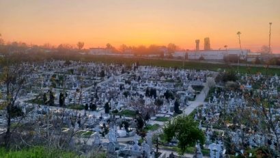 TULCEA: Acces auto restricționat în cele două cimitire municipale