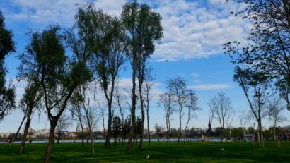 Meteorologii anunță vreme schimbătoare și precipitații în următoarele două săptămâni
