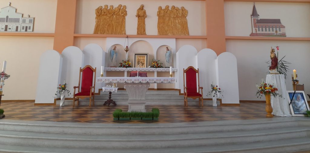 Biserica Romano - Catolica Sf. Pius din Pietrelcina Padre Pio – foto – Liliana Fustanela
