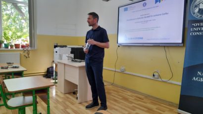 Școala Gimnazială Gheorghe Lazăr din comuna constănțeană Corbu a găzduit un atelier de lucru cu tema ”Dezvoltarea turismului durabil în comuna Corbu”