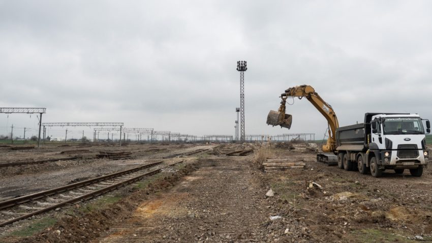 CFR: Stadiul lucrărilor de modernizare a infrastructurii feroviare din Valu lui Traian