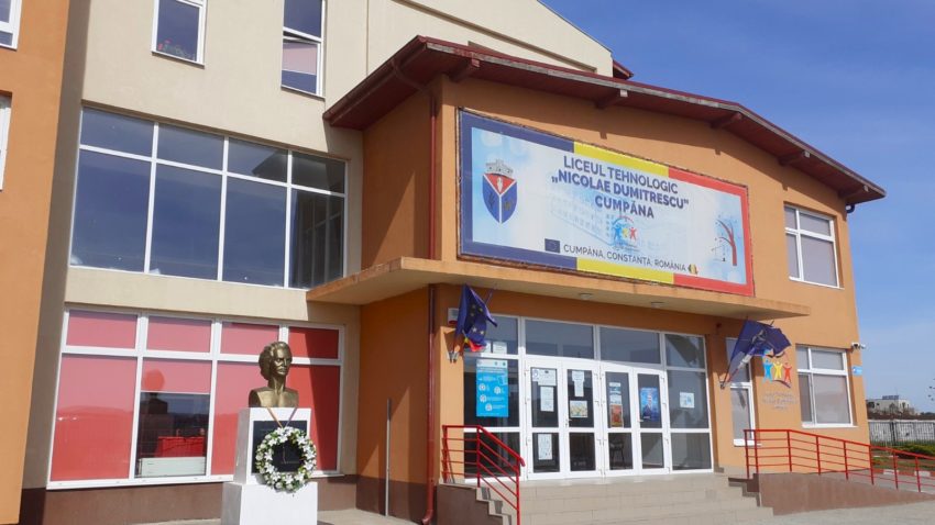 CUMPĂNA: Înscrieri la after school pentru anul școlar 2025-2026