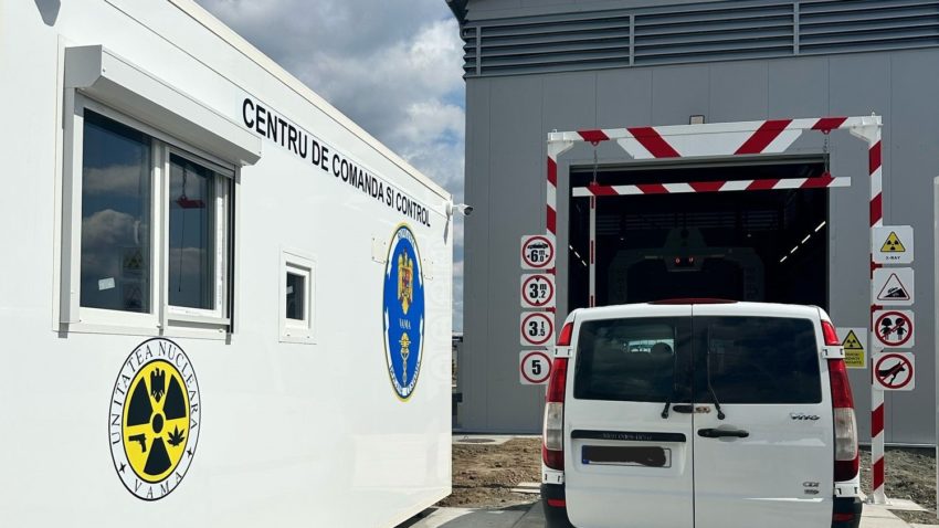TULCEA: Scaner mobil cu raze X la Biroul Vamal de Frontieră Isaccea
