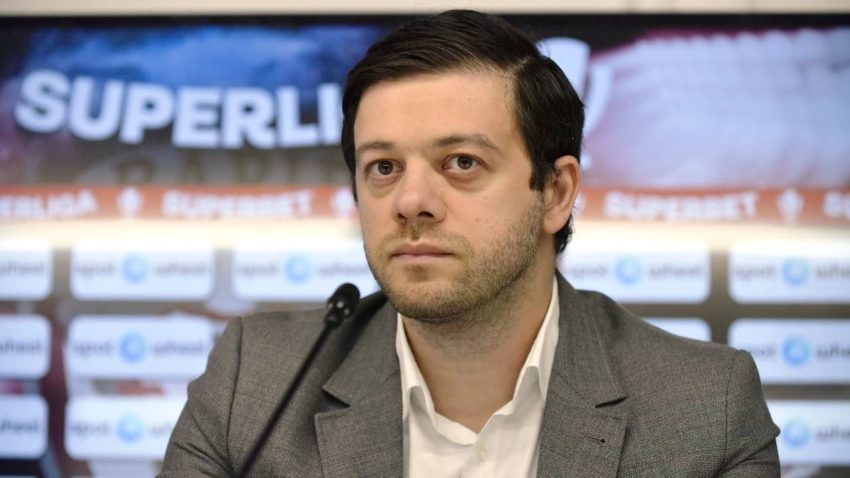 Unul dintre acționarii de la Rapid a dezmințit zvonurile despre antrenorul Marius Șumudică