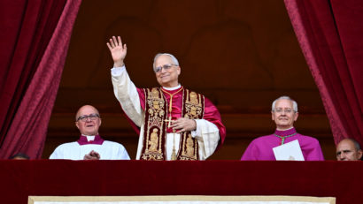 Papa Leon al XIV-lea, extrem de conectat și de dezinhibat pe rețelele sociale