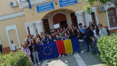 Peste 30 de elevi din județul Constanța au derulat activități în domeniile educației digitale în Grecia, în cadrul programului Erasmus