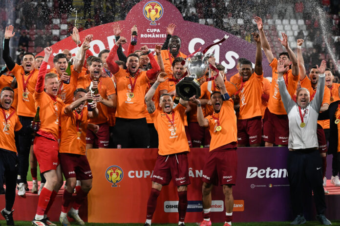 CFR Cluj a cucerit trofeul Cupei României la fotbal după victoria cu Hermannstadt