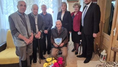 Județul TULCEA: Plachetă omagială acordată singurului veteran de război în viață