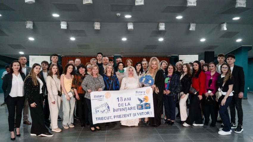 Rotary Delta Tulcea şi Rotary Cetatea Tomis Constanţa marchează 18 ani de activitate printr-un omagiu adus lui Jean Bart