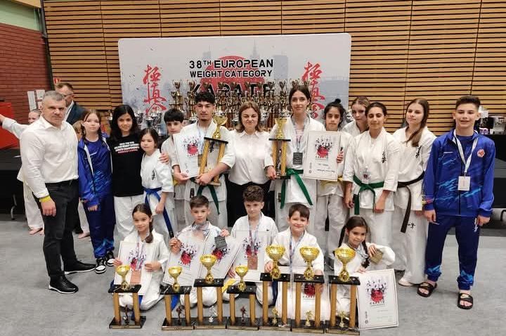 Rezultate remarcabile pentru sportivii de la Oyama Constanța la Campionatul European de karate kyokushin