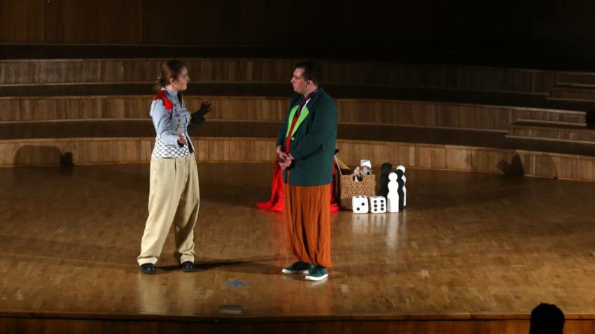 AUDIO | O elevă a Colegiului Național de Arte “Regina Maria” din Constanța a obținut premiul II la Olimpiada Națională de Arta Actorului, desfășurată la Iași