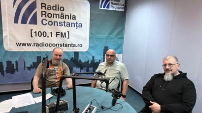 Scriitorul și traducătorul bulgar Hristo Boev și scriitorul Bogdan Boeru, invitați la Radio Constanța