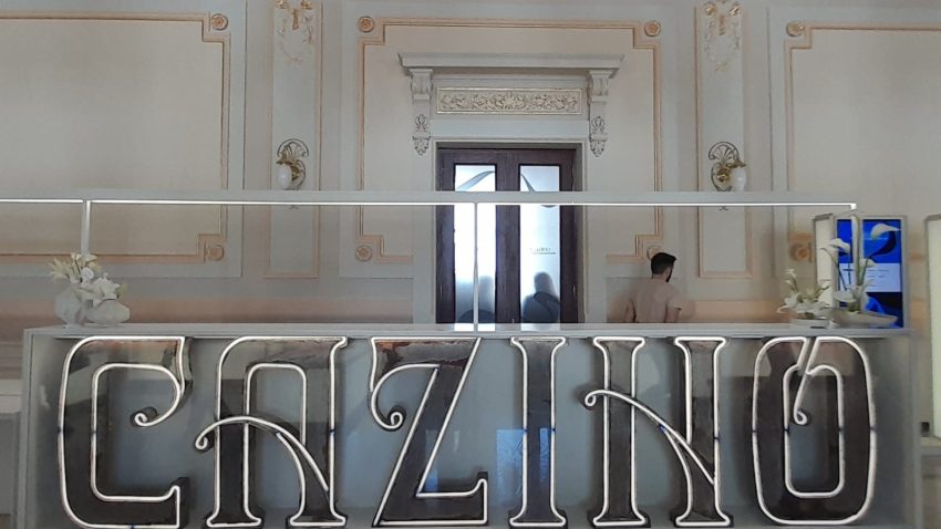 CONSTANȚA: Vrei să faci parte din echipa Cazinoului? Se fac angajări