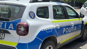 ARGEȘ: Elev atacat și rănit de un coleg cu maceta, la un liceu din Pitești