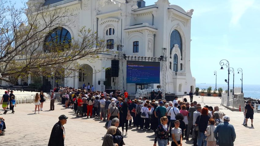 CONSTANȚA: Au fost stabilite tarifele de acces în clădirea Cazinoului
