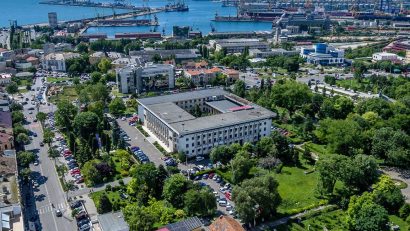 CONSTANȚA: Peste 150 de posturi ar urma să fie tăiate din aparatul de specialitate al primarului și de la SPIT
