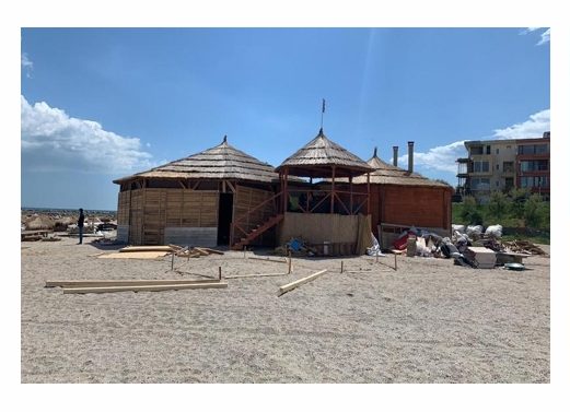 Multe constucții ilegale sunt ridicate în zona costieră a litoralului