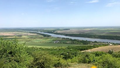 TULCEA: Fonduri pentru consolidarea unui dig din comuna Beştepe, aprobate de Consiliul Judeţean
