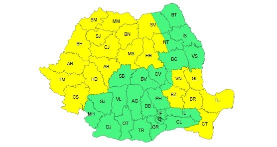COD GALBEN de averse torențiale și furtuni în Dobrogea