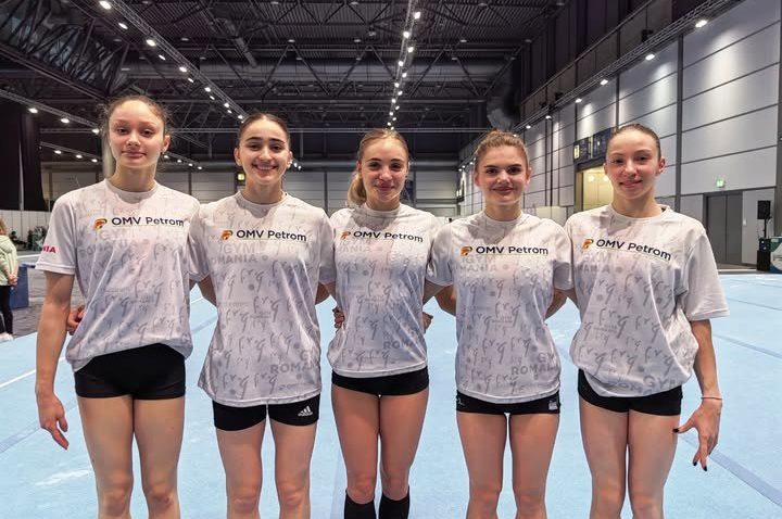 Gimnastele României intră astăzi în concurs la CE 2025 din Germania